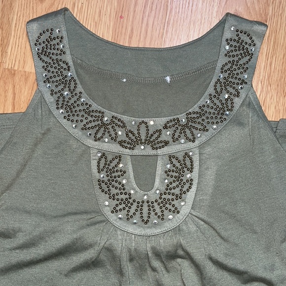 Private Boutique label tank style top key hole sexy front bling detail BEAUTIFUL - Picture 8 of 11